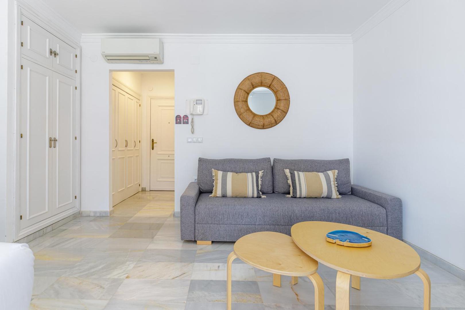 Muelle Uno With Sea View Apartment
